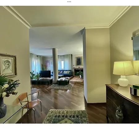 Appartement Le Tre Torri à Parme Extérieur photo