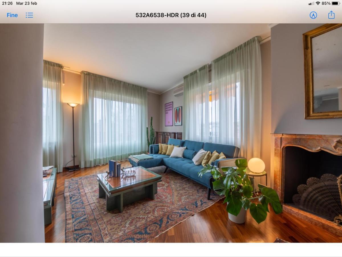 Le Tre Torri Apartment *