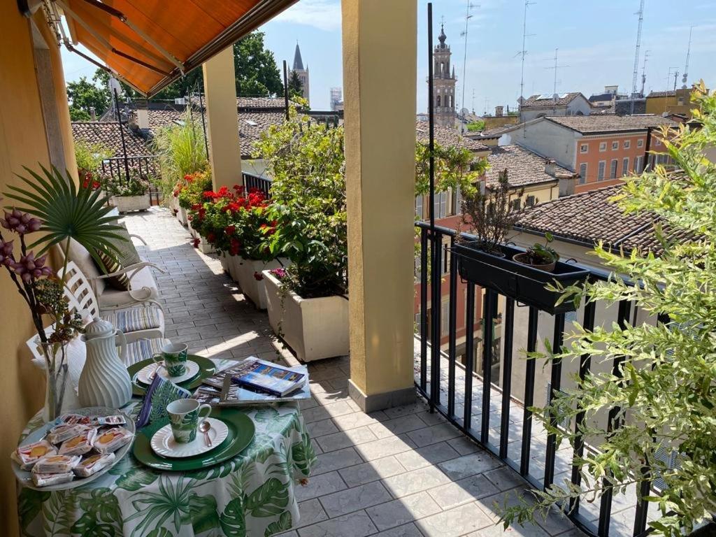 Le Tre Torri Apartment *